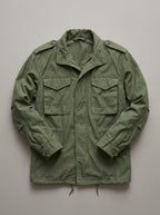 BENJAMÍN verde militar - en el suelo
