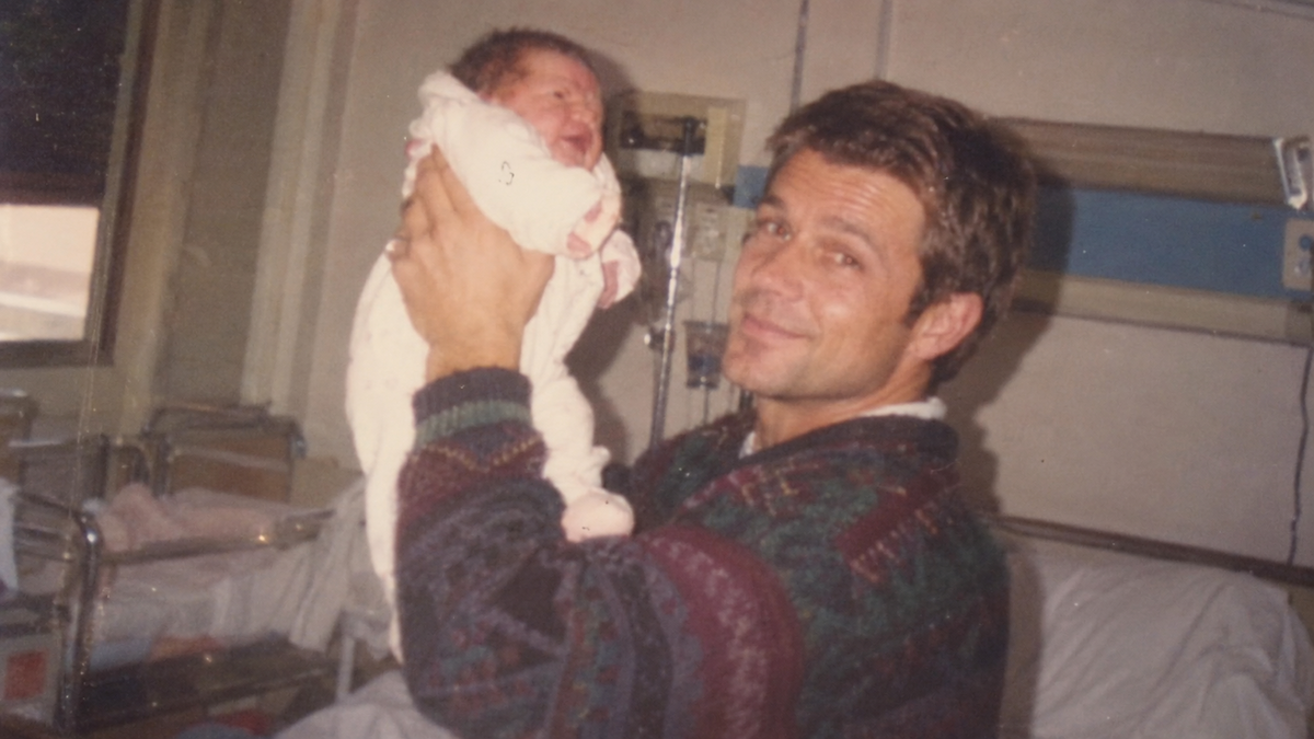 Hospital Costa del Sol, 1993. Leire tenía unas horas de vida.