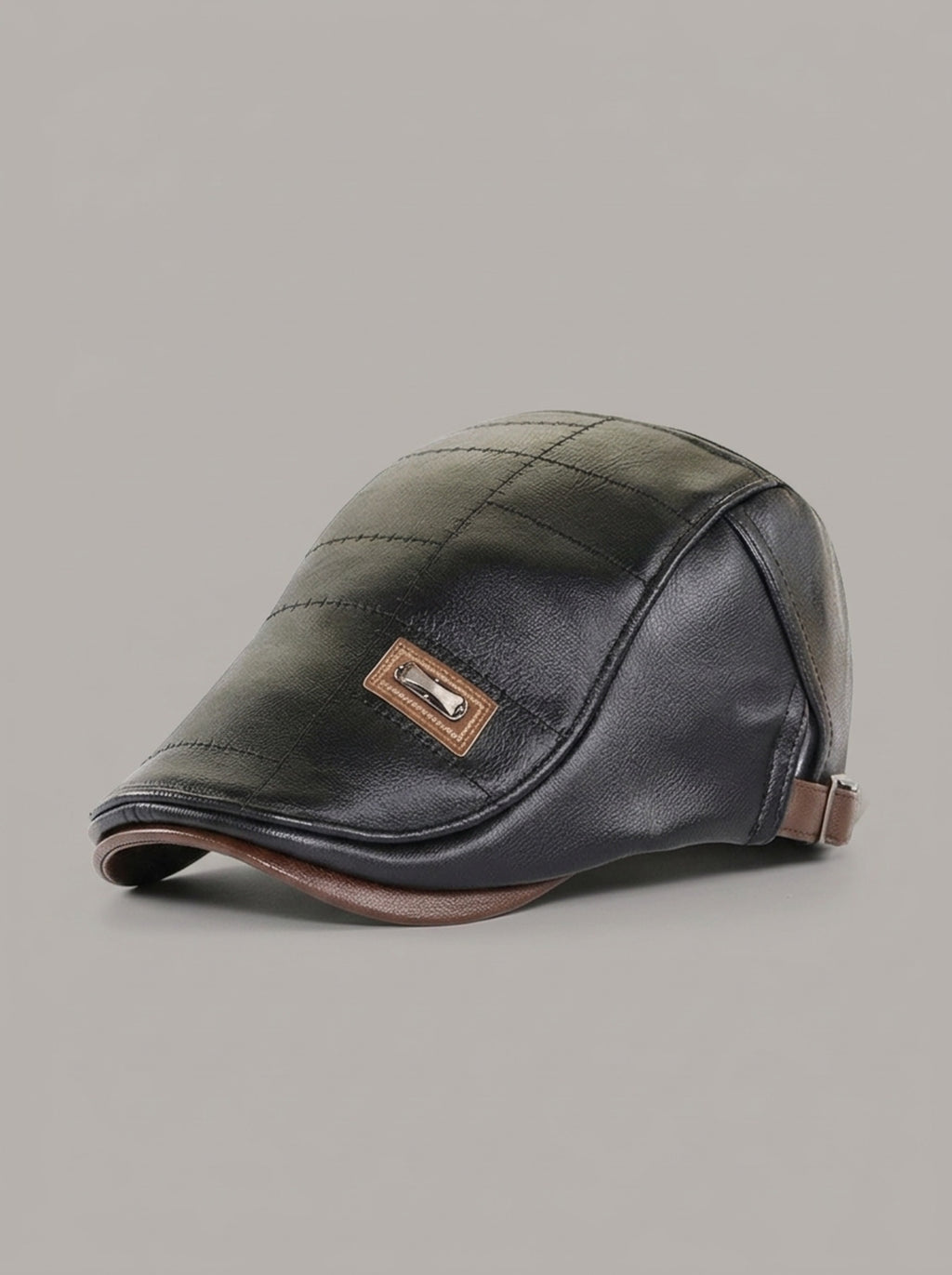 LEONARDO - Gorra plana piel™