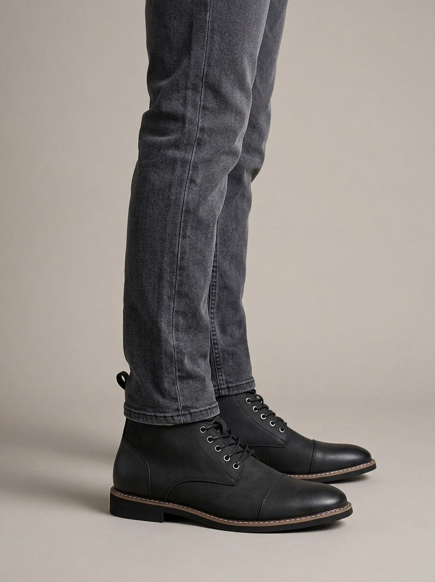 MIGUEL JUAN - Botines de piel con cordones