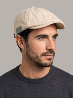 ANDRÉS gorra urbana plana beige