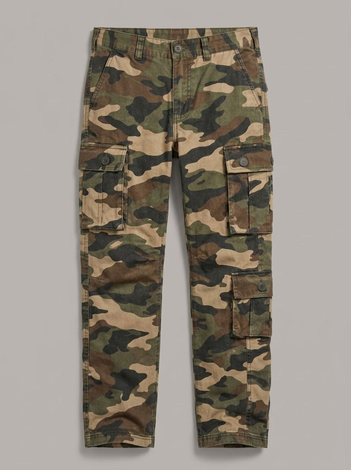 BERNARDO pantalón cargo camuflaje claro puesto