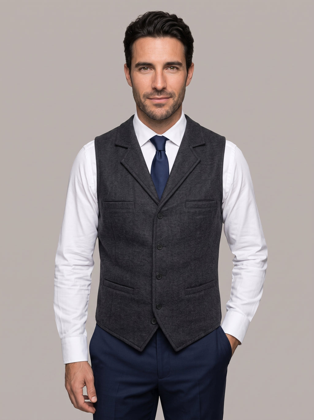 ALE chaleco lana sartorial - plano medio