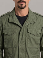 BENJAMÍN verde militar - detalle