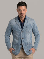 ESTEBAN americana vaquera azul claro - plano medio