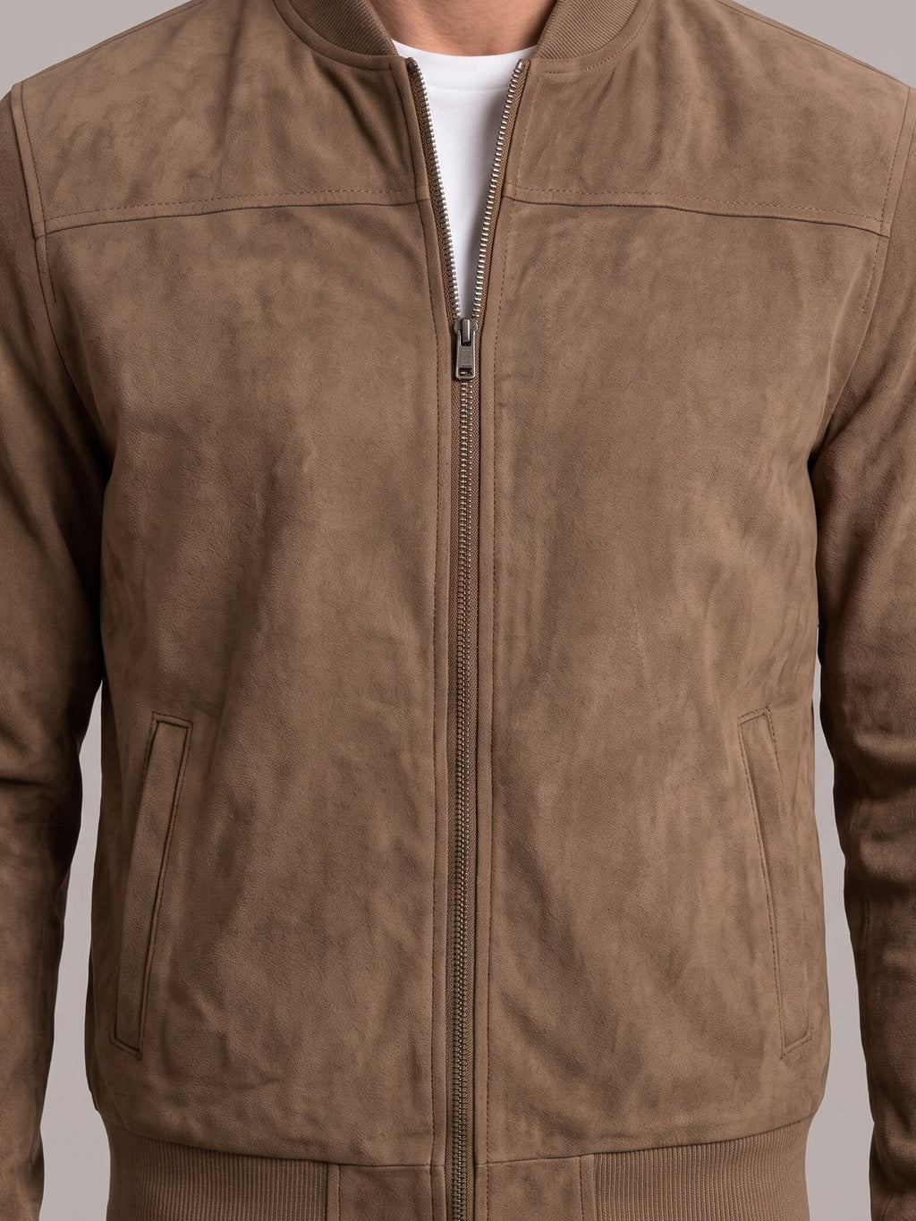 GERARD chaqueta de ante - detalle cuello y textura