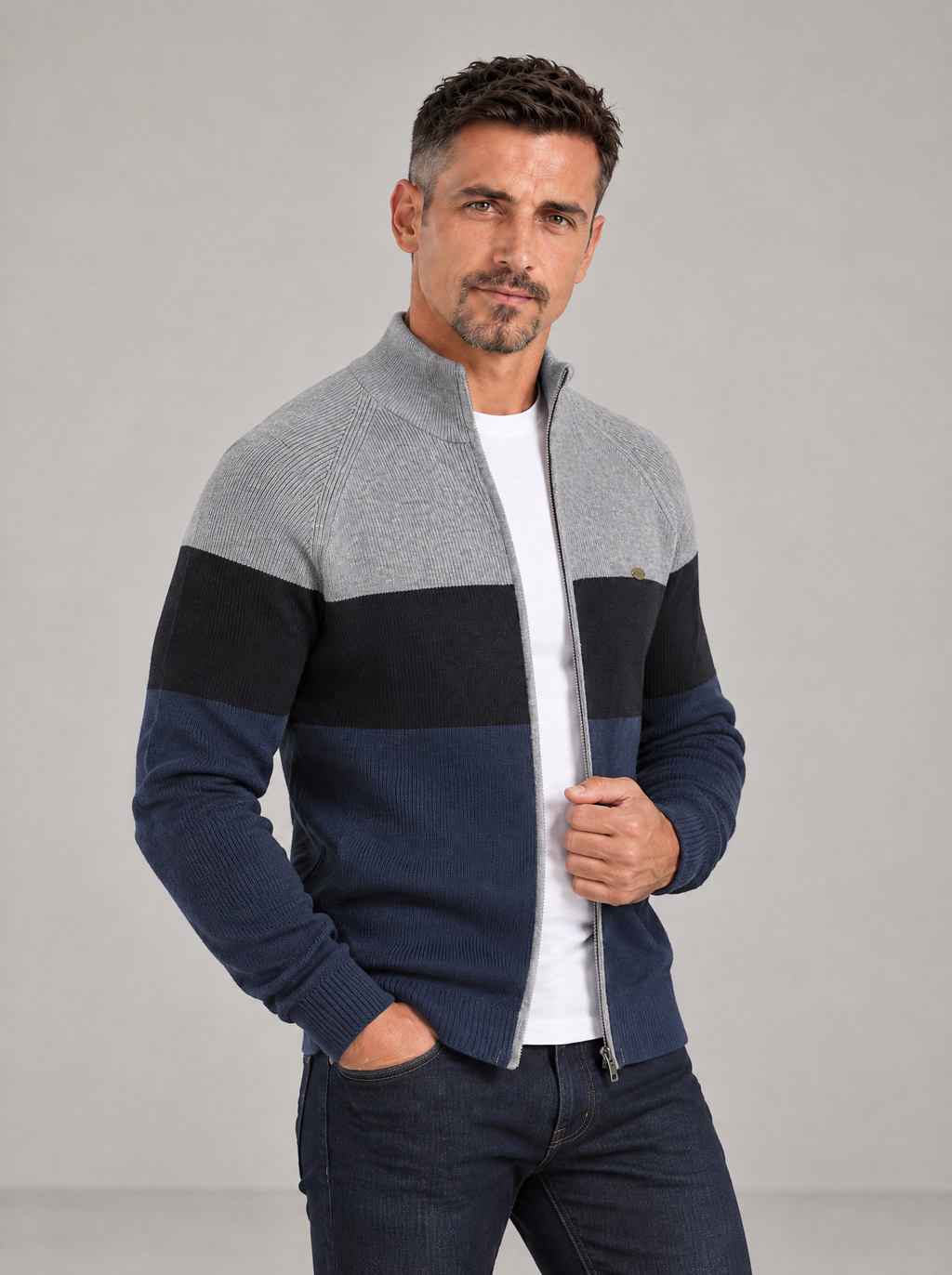 ANTONIO JESÚS Gris - Leo Marbella