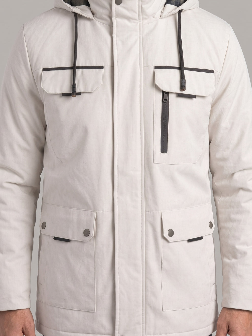 IAGO parka multibolsillos con capucha - detalle cuello y bolsillo