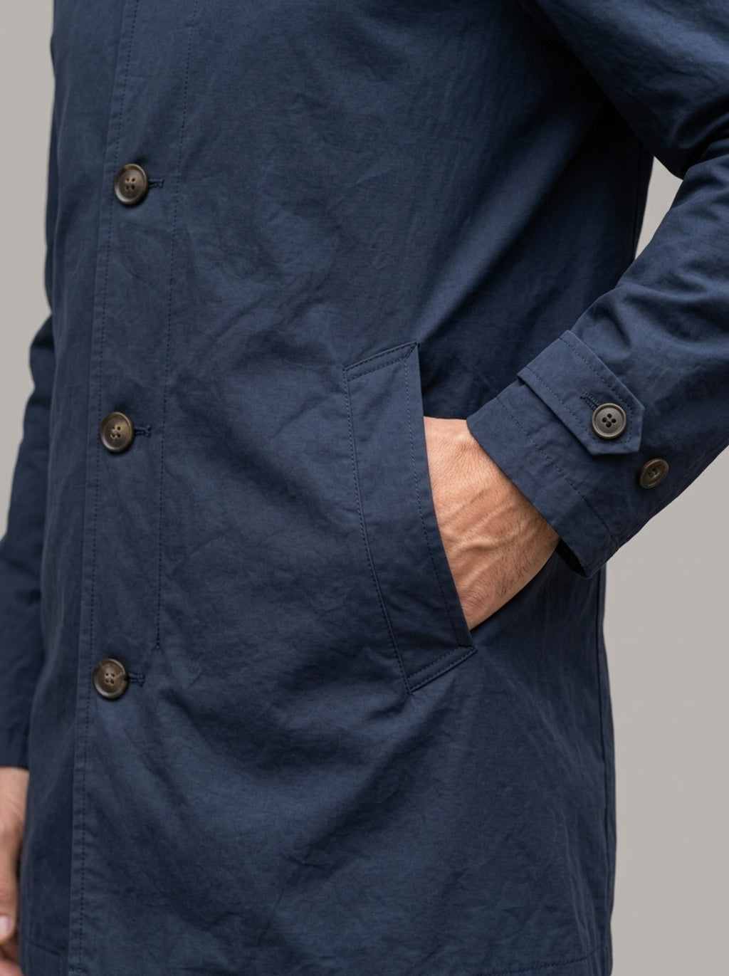 MARCOS - detalle bolsillo y puño