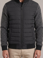 ANDONI chaqueta acolchada con cuello alto - detalle
