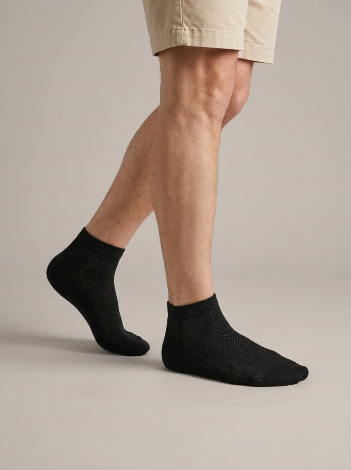 ROBIN calcetines puestos